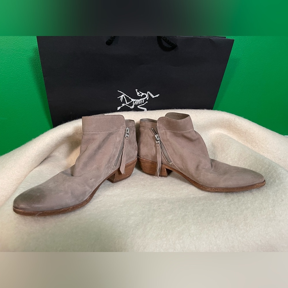 Sam Edelman Packer Bootie, Putty Grey Leather, Womens Size 8.5